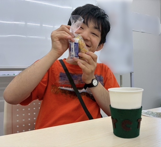 カフェ体験・笑顔で交流