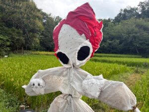 愛知・名古屋アジア競技大会の公式マスコットです。「ホノホン」という名前は、炎の語源とされる「火の穂（ほのほ）」に由来しているそうです。